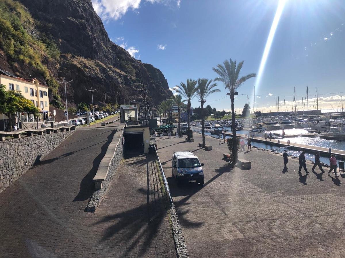 Calheta Ocean View Apartment 2 - Air Condition Estreito Da Calheta Eksteriør billede