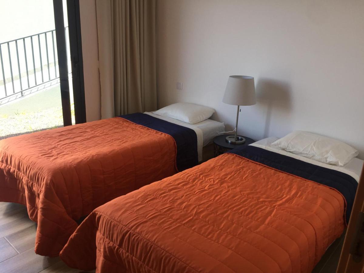 Calheta Ocean View Apartment 2 - Air Condition Estreito Da Calheta Eksteriør billede
