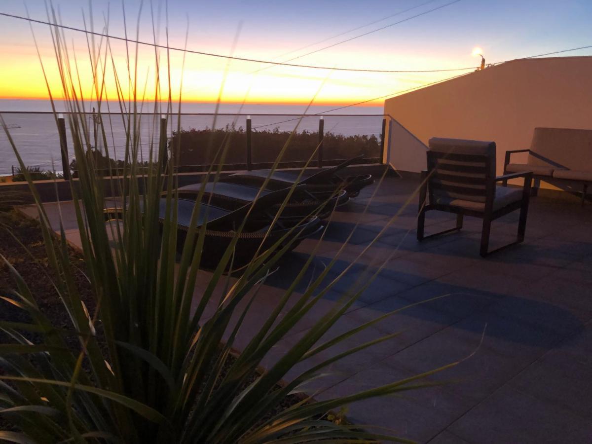 Calheta Ocean View Apartment 2 - Air Condition Estreito Da Calheta Eksteriør billede